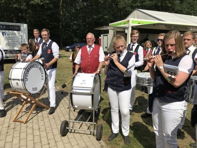 Foto 16.06.18, 15 32 57